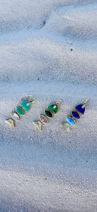 Small Prosperity Fish Rope Chain Necklace in Malachite & Rose Quartz